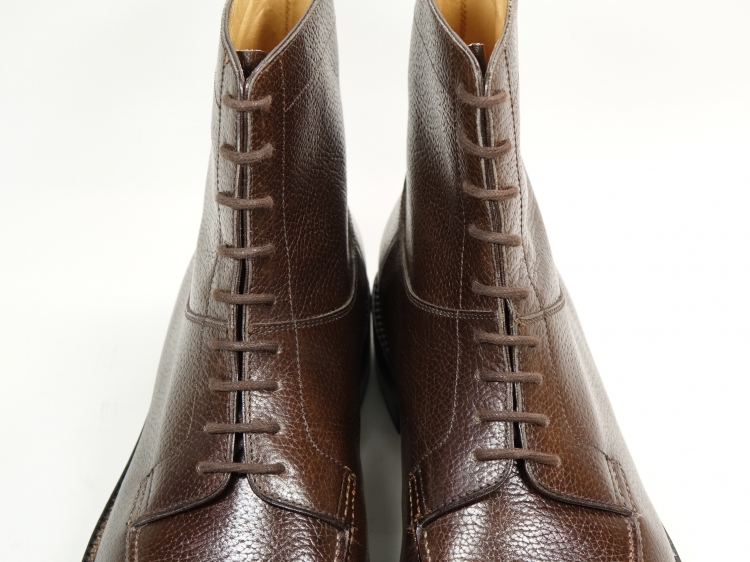 とっても珍しいボノーラ製のジョンロブ JOHN LOBB エデリン EDLINE 8695を買取させて頂きました。 | シューホリック買取 | 高級靴  バッグ 革小物を高額査定で売却